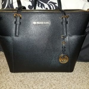 Michael Kors Jet Set East West Tote